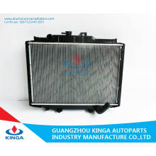 Kinga Auto Car Radiator for Mitsubishi Delica′ 86-99mt OEM MB356342/605252